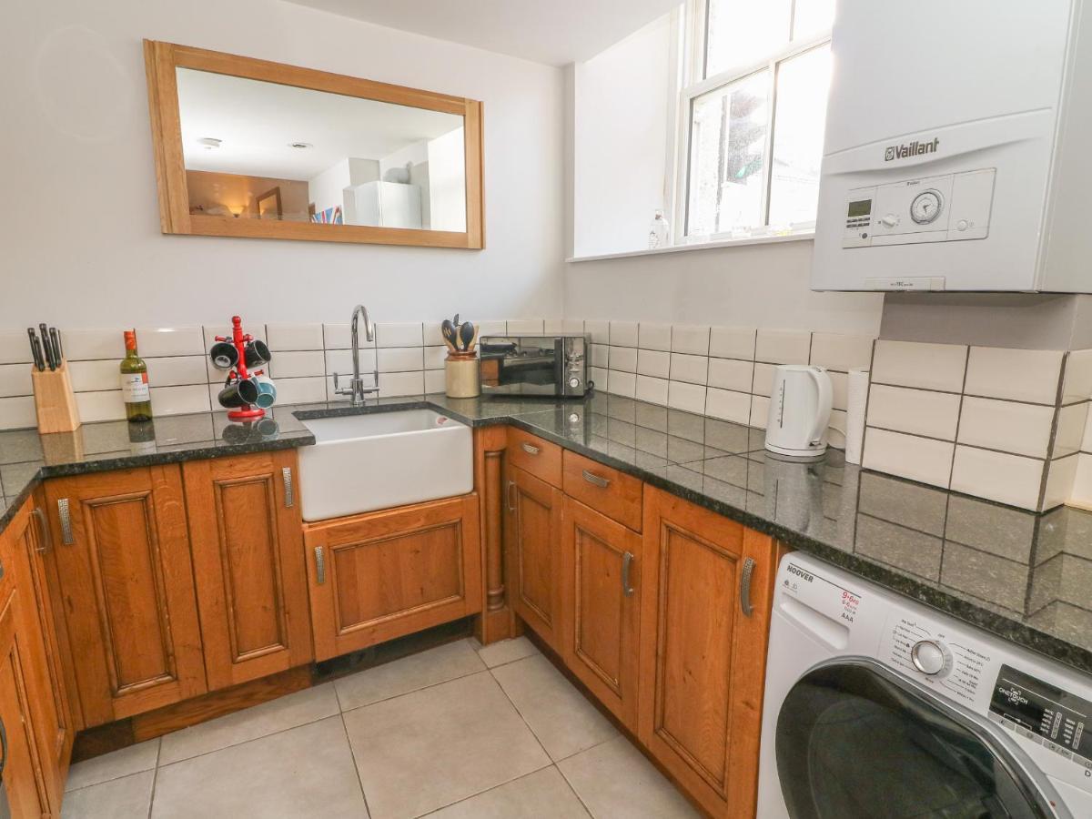 Flat 2 Galloway House Кендал Екстер'єр фото